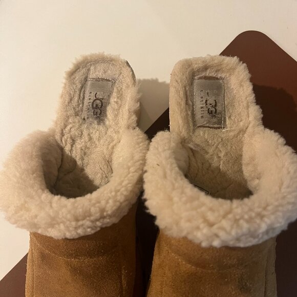 UGG Kalie Clog, UGG Australia Clog, UGG Clog, Sheepskin Lined, Tan Clog Size 10 - Picture 4 of 8